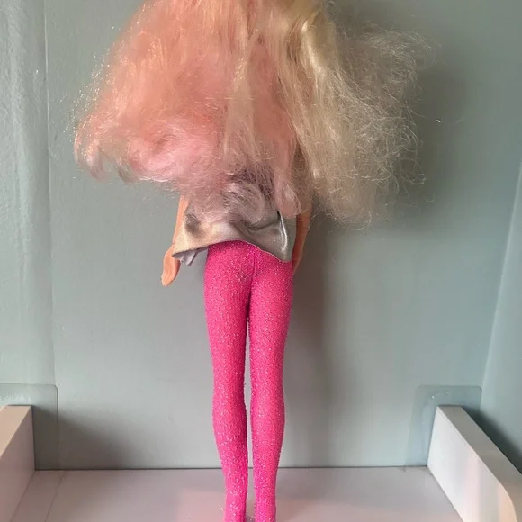 Rock n Curl Jem Doll - Jem and the holograms - Picture 6 of 7